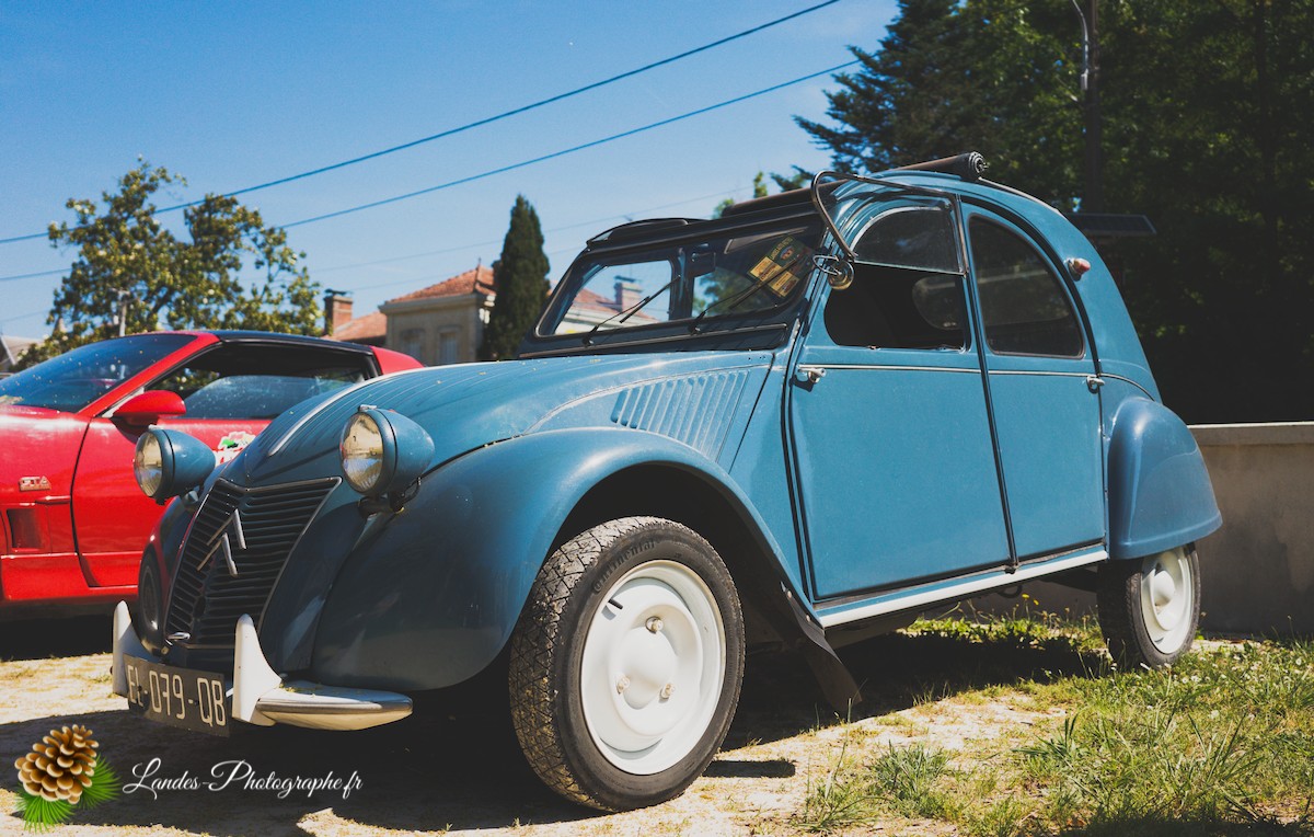🚗 Car & Moto Addiction à Soustons : Le Charme Intemporel des Belles Anciennes